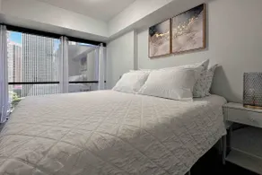 Spacious 1BR Peekaboo Ocean View Free Parking WiFi - Image 2