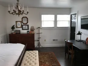 Nonesuch Guesthouse in Downtown Florence - Image 4