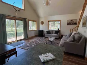 Last Best Cabin - Image 4