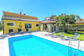 Spacious Three-Bedroom Villa Balun with Pool - Image 2