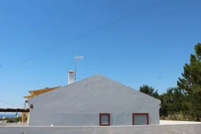 Number 10 Beach House - Image 3