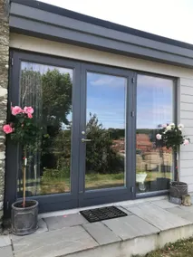Cosy converted granary set in quiet countryside - Image 3