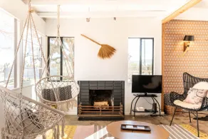 Aberdeen Arrow (a midcentury bohemian retreat) - Image 4