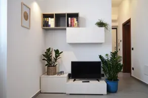 An apartment a short walk from the center - Image 5