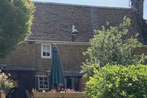 Cotswolds Cottage Ilmington with Wood Burning Stove & BBQ - pet friendly - Image 2