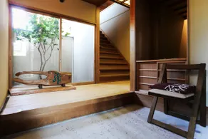 In the heart of Kyoto! Ryokan-style temple lodging. Limited to one group per day. - Image 3
