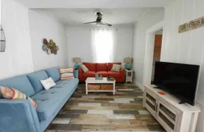 “Come and Beach It” Walk to beach! *pet friendly - Image 2