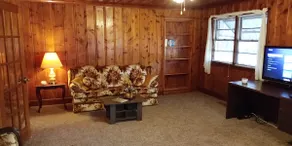 Brownfield Guest House - Image 3