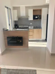 2 LEVEL OCEAN VIEW PENTHOUSE 2 bdrm/1 bath - Image 4