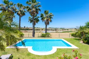 Wonderful Villa with views - Image 5