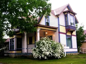 Den historiske A. C. Carter House - River Romance på La Crosse Historical Tour! - Image 2