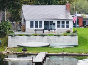 Lakefront Sunset Getaway on Cassadaga Lake - Image 2