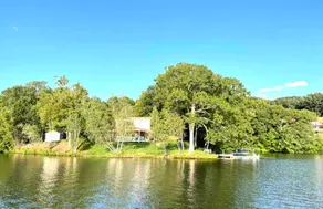 Large Island Lake House, near casinos - Image 5