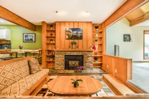 Mtn Home Sauna Pool Table Mins to Ski Hike Bike - Image 4