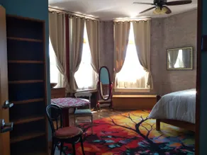 Charming Fully Furnished Efficiency Apartment - Image 5