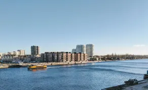 Exclusive 140 m2, 3 bedroom apartment by the water - Image 4