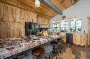 Pet’s Stay Free! Waterfront Family Oasis! - Image 3