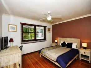 Brilliant Location - Image 5