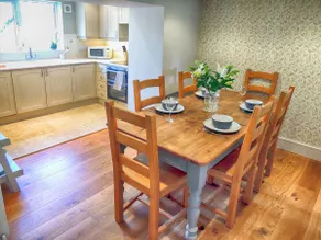 Woodbine Cottage - Image 5