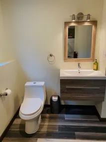 Beautiful Daylight Basement Suite - Image 5