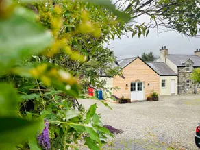 The Old Stables - A Gem Surrounded by Mountains! - Image 2