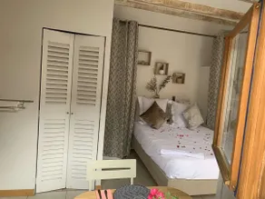 CABRIERES D'AVIGNON LUBERON villa de charme avec piscine pouvant être chauffée - Image 3