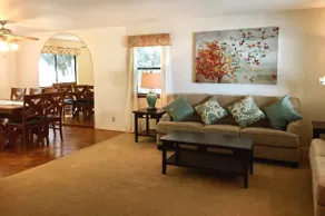 Sonoma Signature-Spacious 2300 SqFt 6 Beds (3K+3Q) - Image 4