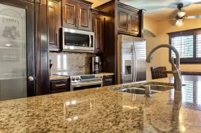 El Paso Southwest Get-a-Way 2020 sqft retreat - Image 3