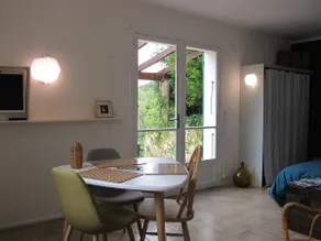 Nice studio, terrace and large garden with views - Image 2