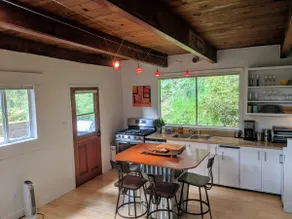 Tranquil Monte Rio Treehouse • 1BR Retreat - Image 4