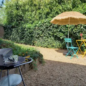 T2 + enclosed private garden/countryside 10' from Bourges & A71 - Image 2