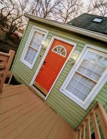 Beverly Cottage House - Image 3