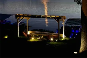 *Lakefront, amazing views - Image 4