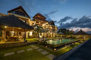 Villa Shalimar beach front in Amed - Image 3