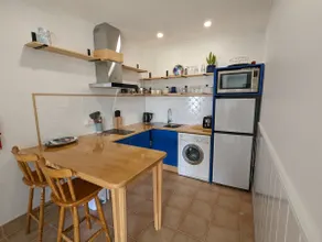 Denison: Self Contained Unit at Ocean View Bicheno - Image 5