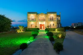 Beachclose, Private Pool, Gym: Sunny Breeze Villa - Image 2