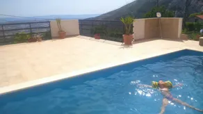 Comfortable family villa - Image 3