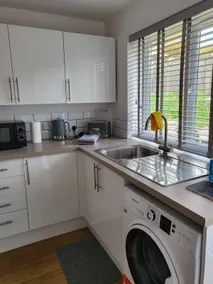 The Avon. Lovely private apartment in Ramsbury. - Image 2