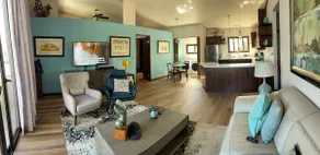 Luxury Loft on a conveniently located hilltop. - Image 5