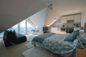 Coastal Studio Loft Apartment - Image 5