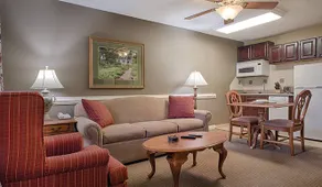 Wyndham Kingsgate 2 Bedroom Deluxe - Image 3