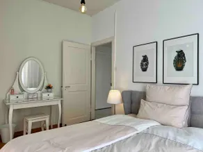 Comfortable stay in a historic house - Image 2
