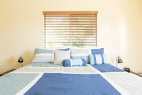 Huge 2 br 2 ba Guest House sleeps 6 - Image 5