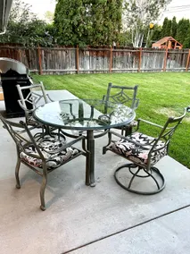 Family & Pet Friendly-3BR, fenced yard, quiet area - Image 3