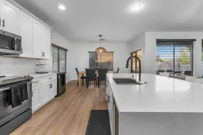 Family Getaway W/Heated Pool & Outdoor Theater - Image 2