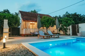 Stella Vacation House-Makarska-Dalmatia-Zmijavci - Image 2