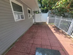 1 Bedroom Apartment with Kitchen & Full Bath - Image 3