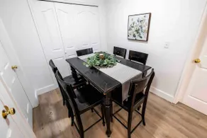 State Street Suite *Pet Friendly *Kitchen *Laundry - Image 4