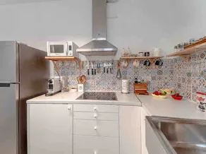 Cozy ground-floor 2-b flat 50m from Carreteria str - Image 5