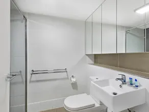 Atrio Apartments - Image 2